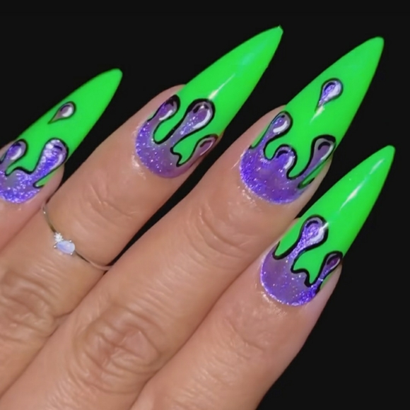Handmade XXL stiletto glow in the dark & cat eye gel press on nails. - Picture 2 of 7